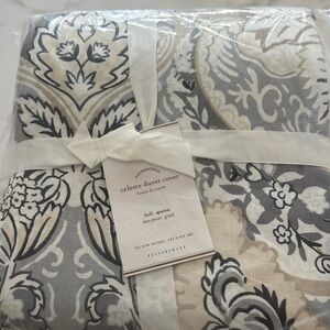 NWT Pottery Barn Celeste duvet cover in Full/Queen